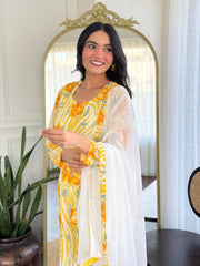 YELLOW COLOURED WOMEN'S GEORGETTE KURTA WITH PANT DUPATTA SET