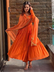 ORANGE COLOURED WOMEN'S CHANDERI KURTA SET