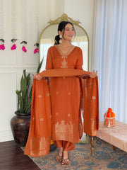 OREAGE  COLOURED  WOMEN'S VISCOSE JACQUARD   KURTA  WITH PANT DUPATTA  SET