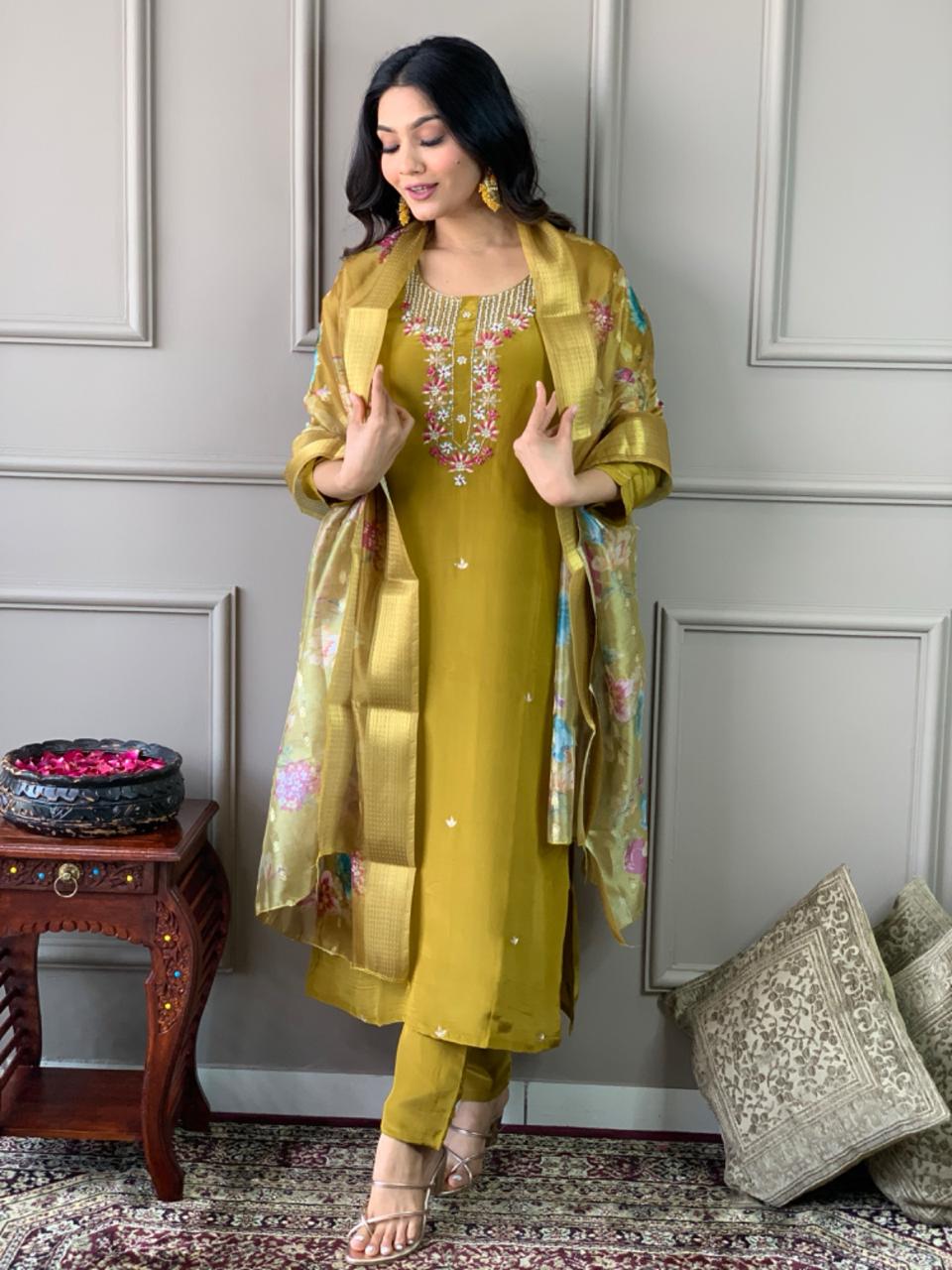 YELLOW  GREEN COLOURED  WOMEN'S VISCOSE CHANDERI KURTA WITH PANT DUPATTA  SET