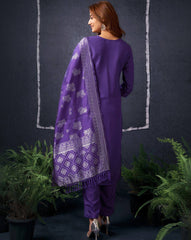 SKYLEE Women’s Embroidered Straight Kurta Set with Dupatta | Cotton Blend Indian Ethnic Wear for Women | Party & Casual Kurti Pant Set