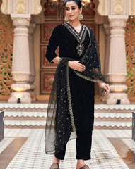 SKYLEE Women’s Velvet Sequins Embroidered Kurta Set with Dupatta | Premium Indian Ethnic Wear Malaysia | Party Wear Kurti Palazzo Set Online