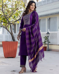 Woven Silk Blend Kurta Set for Women | Stylish Indian Ethnic Wear with Dupatta & Pants | Festive & Casual Outfit Malaysia