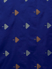 THE BANARASI SAREEIS MADE UP OF SILK THREADS WOVEN USING