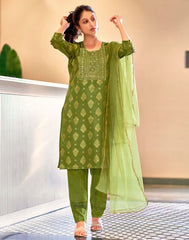 MAHENDI   COLOURED  WOMEN'S COTTON KURTA WITH  DUPATTA SET