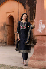 Lajjo Pure Silk Kurta Set with Bottom & Jacquard Dupatta | Elegant Black Ethnic Wear | Festive & Party Collection – Malaysia