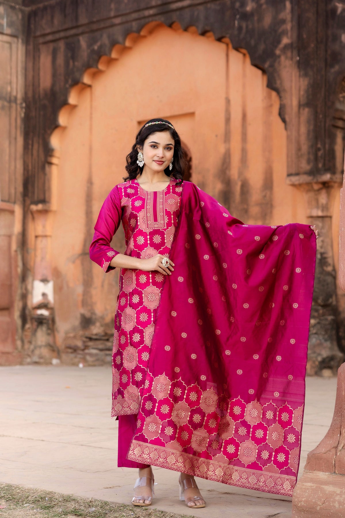 CHEERY PINK  COLOURED TREDITIONAL WEAR KURTA SET