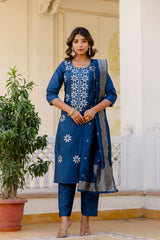 Teal Blue Pure Silk Kurta Set with Embroidery & Jacquard Dupatta | Designer Partywear & Ethnic Wear Malaysia