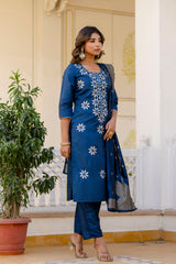 Teal Blue Pure Silk Kurta Set with Embroidery & Jacquard Dupatta | Designer Partywear & Ethnic Wear Malaysia