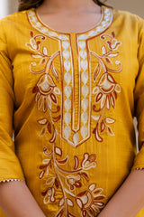 YELLOW  COLOURED WOMEN'S  P0LYSTER  KURTA WITH  DUPATTA SET