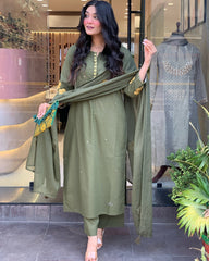 GREEN COLOURED  WOMEN'S CHANDERI SILK  KURTA WITH  DUPATTA SET