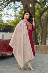 SK-19 Red Cotton Blend Kurta Set with Bottom & Chandery Dupatta | Embroidered 3-Piece Ethnic Wear – Malaysia