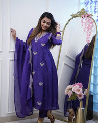 PURPLE  COLOURED  WOMEN'S PV CHANDERI  KURTA WITH PANT DUPATTA  SET