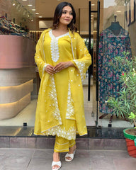 YELLOW  COLOURED  WOMEN'S PURE RUSSIAN SILK  EMBROIDERED   KURTA  WITH PANT DUPATTA  SET