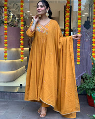 ORANGE  COLOURED Women Embroidered Chanderi Kurta set