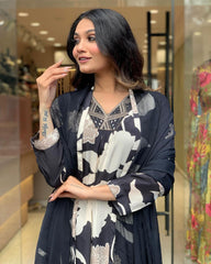 Women Floral Embroidered Regular Kurti with Trousers &  With Dupatta