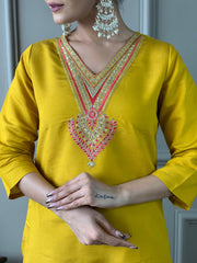 YELLOW  COLOURED Women Embroidered Chanderi Kurta set