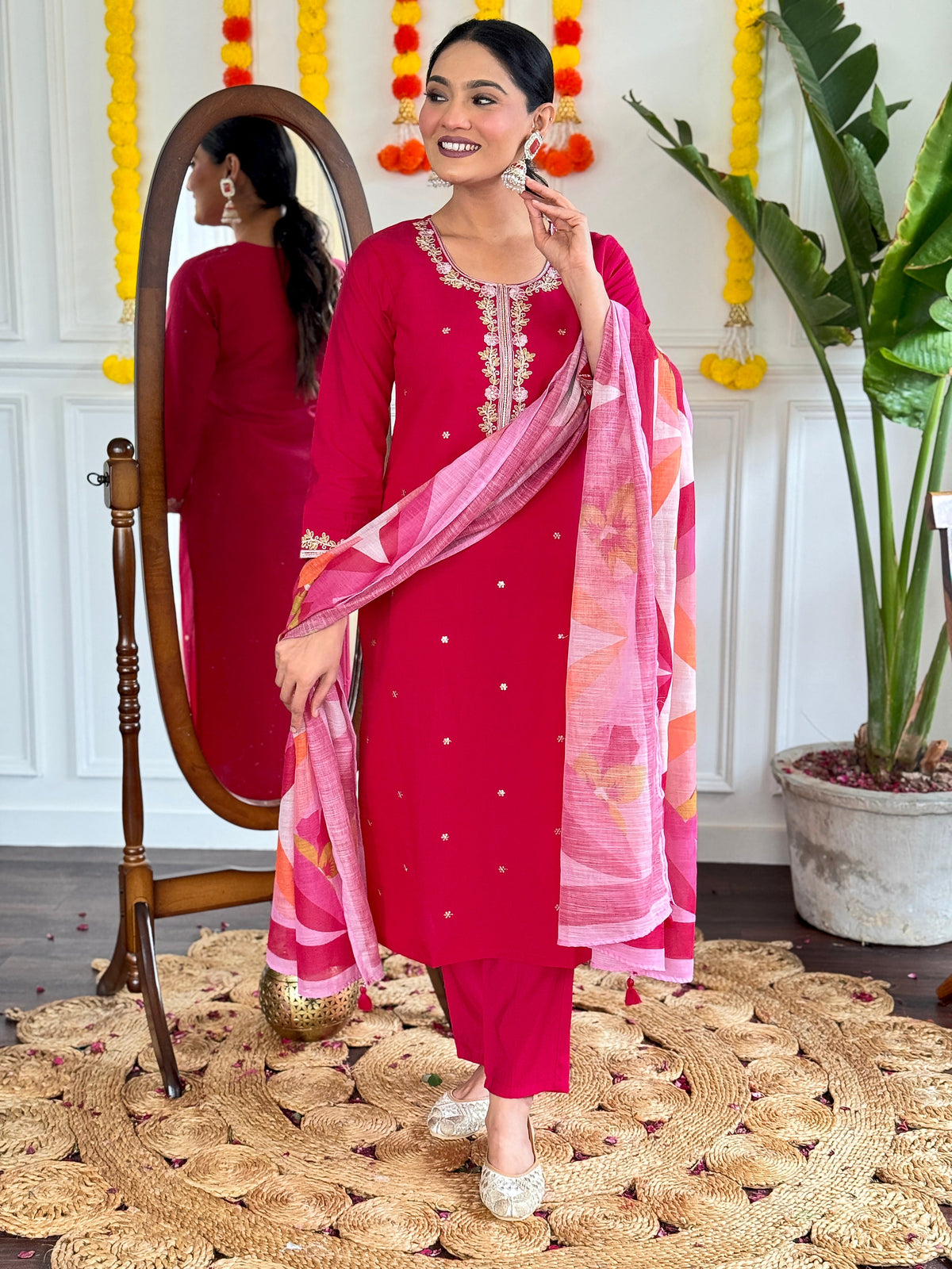 PINK  COLOURED WOMEN VISCOSE CHANDERI KURTA SET