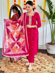 PINK  COLOURED WOMEN VISCOSE CHANDERI KURTA SET