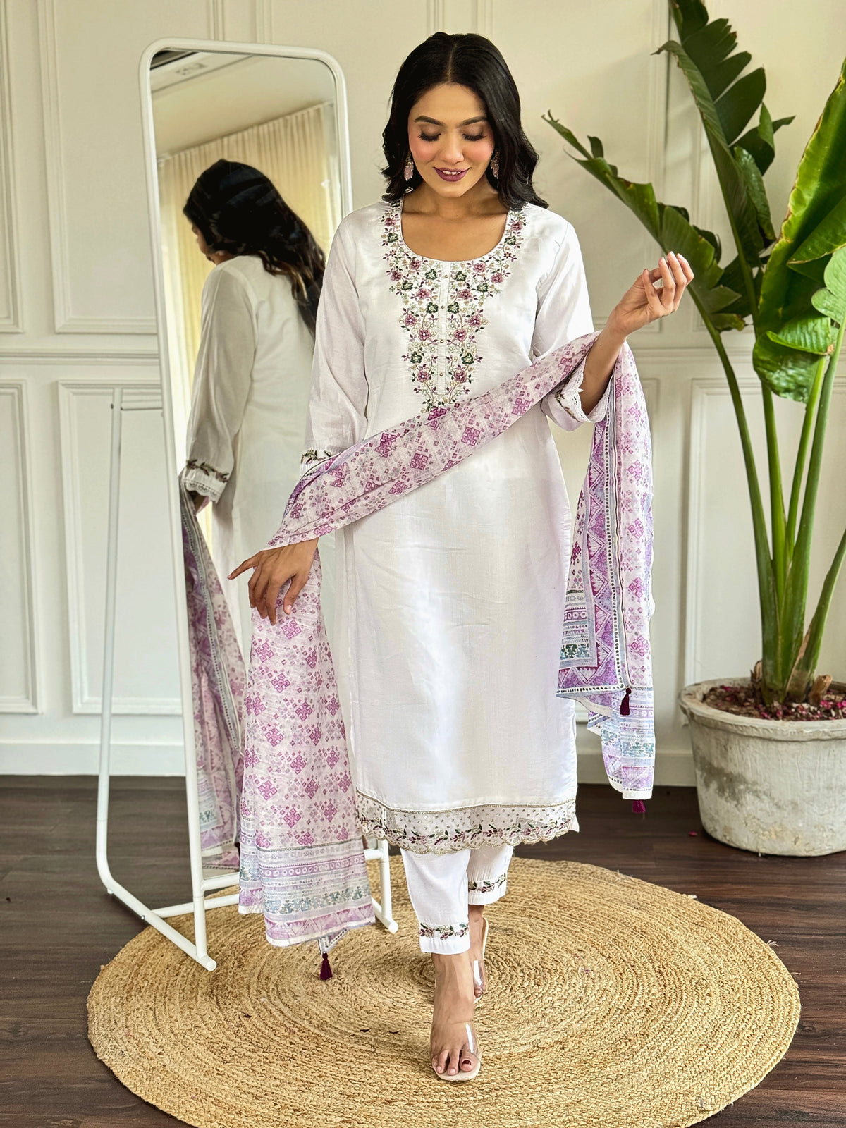 WHITE COLOURED WOMEN  EMBROIDERY WORK KURTA SET