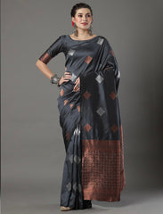 THE BANARASI SAREEIS MADE UP OF SILK THREADS WOVEN USING