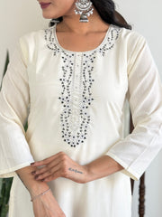 WHITE  COLOURED  WOMEN'S VISCOSE BLEND REYON EMBROIDERED   KURTA  WITH PANT DUPATTA  SET
