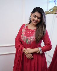 MORLO RED COLOURED  WOMEN'SBSY CHINNON  KURTA WITH PANT DUPATTA  SET