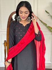 BLACK   COLOURED  WOMEN'S REYON SLUB EMBROIDERED  KURTA WITH PANT DUPATTA SET