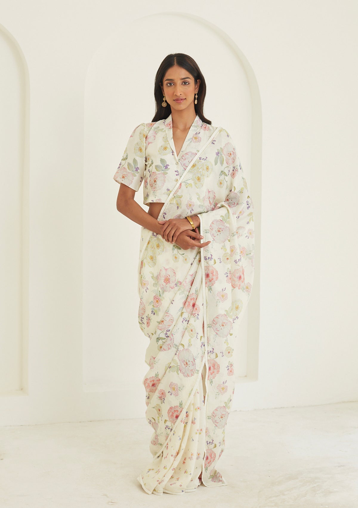 white  Color georgette  Saree With Sequence Work