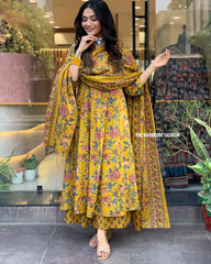 TANVI YELLOW  COLOURED  WOMEN'S VISCOSE CHANDERI EMBROIDERED  KURTA WITH PANT DUPATTA SET