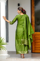 MAHENDI COLOURED WOMEN'S POLYSTER  KURTA WITH  DUPATTA SET