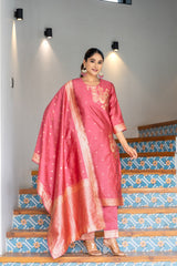 LIGHT PINK COLOURED  WOMEN'S POLYSTER  KURTA WITH  DUPATTA SET