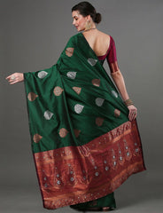 THE BANARASI SAREEIS MADE UP OF SILK THREADS WOVEN USING